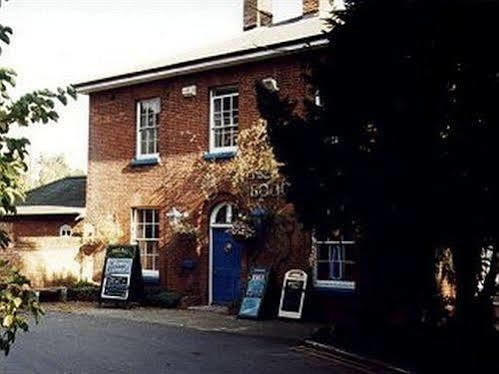 The Salhouse Lodge Hotel Wroxham Esterno foto